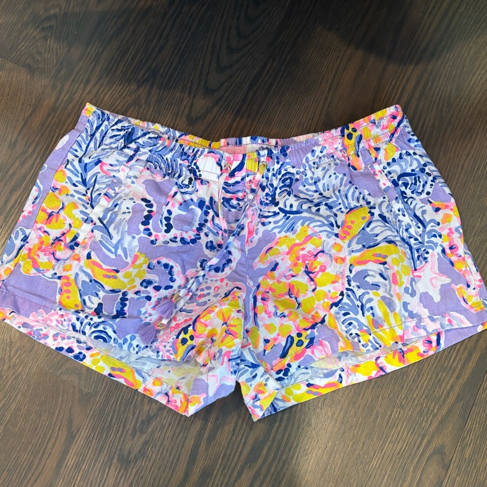 Lilky Pulitzer shorts - lavender sea life